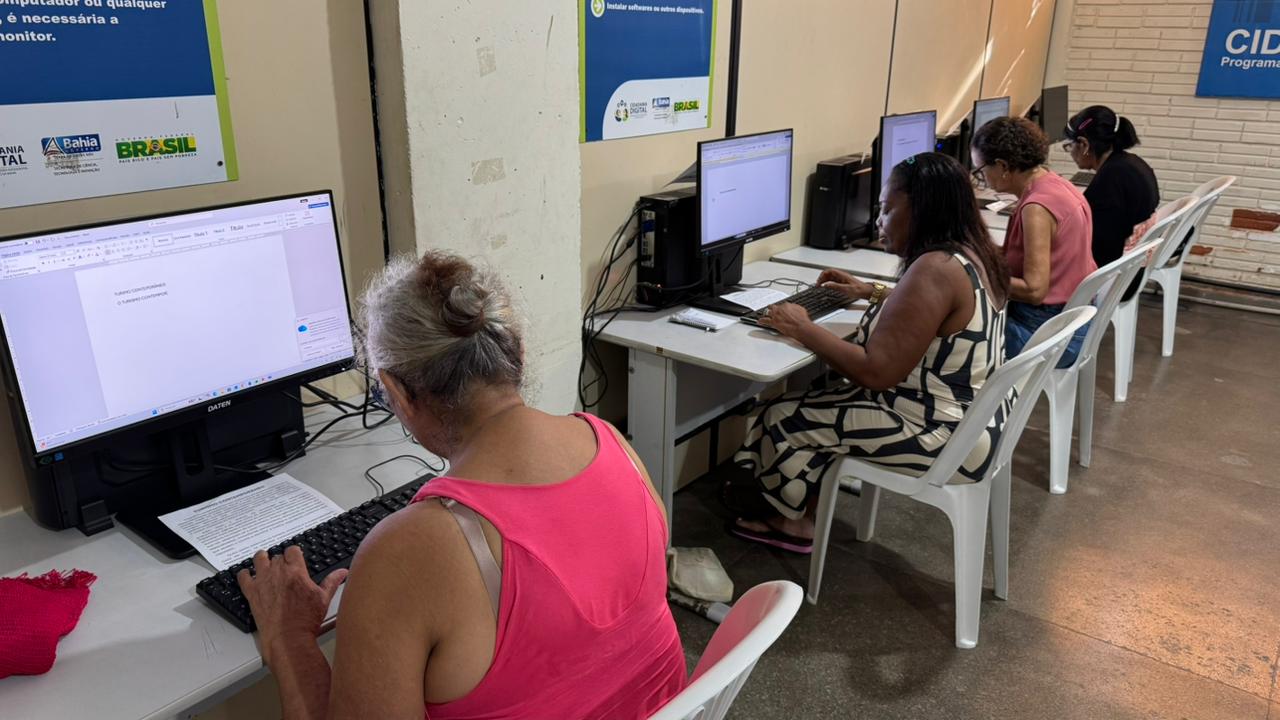 PM promove curso de inclusão digital para comunidade do Nordeste de Amaralina