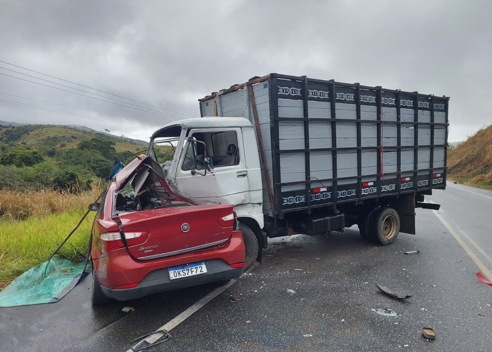 COLISÃO NA BA-262 DEIXA DOIS MORTOS NO SUL DA BAHIA